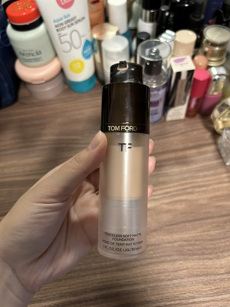 Pprttlll's tweet photo. ส่งต่อรองพื้น Tom Ford เบอร์ 1.5 cream
🏷️ Price: 950฿  ราคาป้าย 3,850฿
🚘เเมส/นัดรับ แถวเมกาบางนา/พระราม3
#ส่งต่อเครื่องสำอาง #ส่งต่อเครื่องสำอางค์ #ส่งต่อเครื่องสำอางมือสอง #ส่งต่อกระเป๋าเเบรนด์เนม #ส่งต่อน้ำหอม #ส่งต่อกล้อง #ส่งต่อเเบรนด์เนม #ส่งต่อกระเป๋าเเท้ #baobao https://t.co/5awaMmuus1