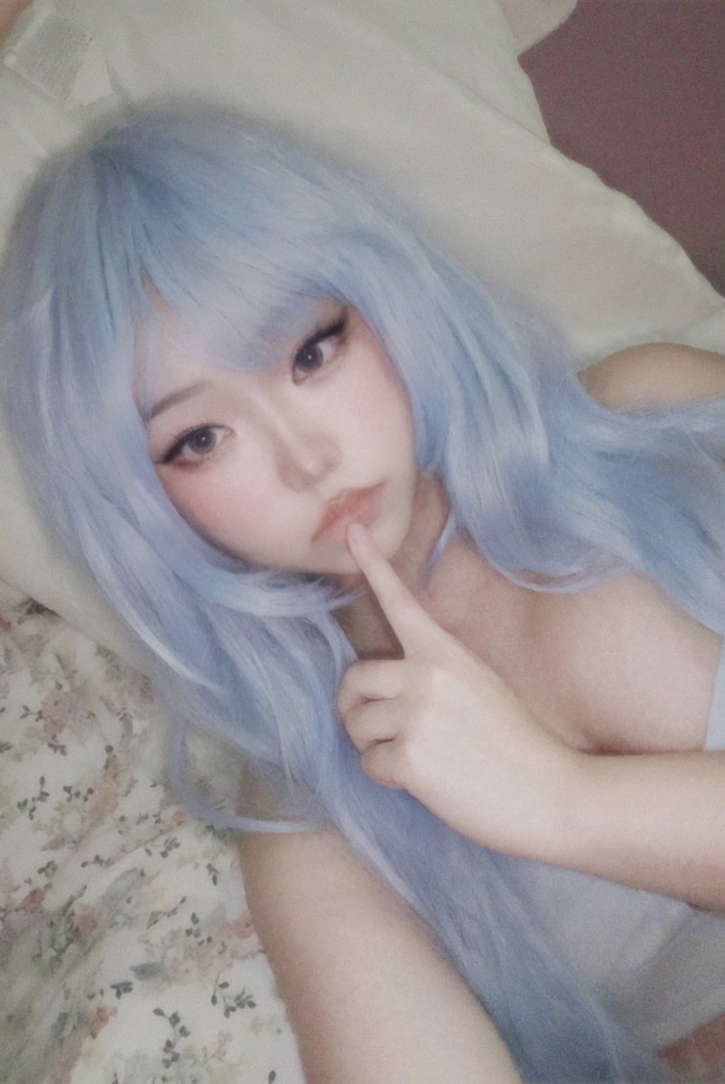buniusa's tweet photo. Can I eat U ? https://t.co/5ZJ1G4pYm8
