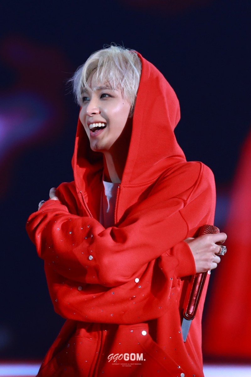 hc_000606_gom's tweet photo. 260919 더레드라인 127콘서트
빨간 망토 찬찬
#HAECHAN #해찬 #ヘチャン https://t.co/jR7o9qJI3R