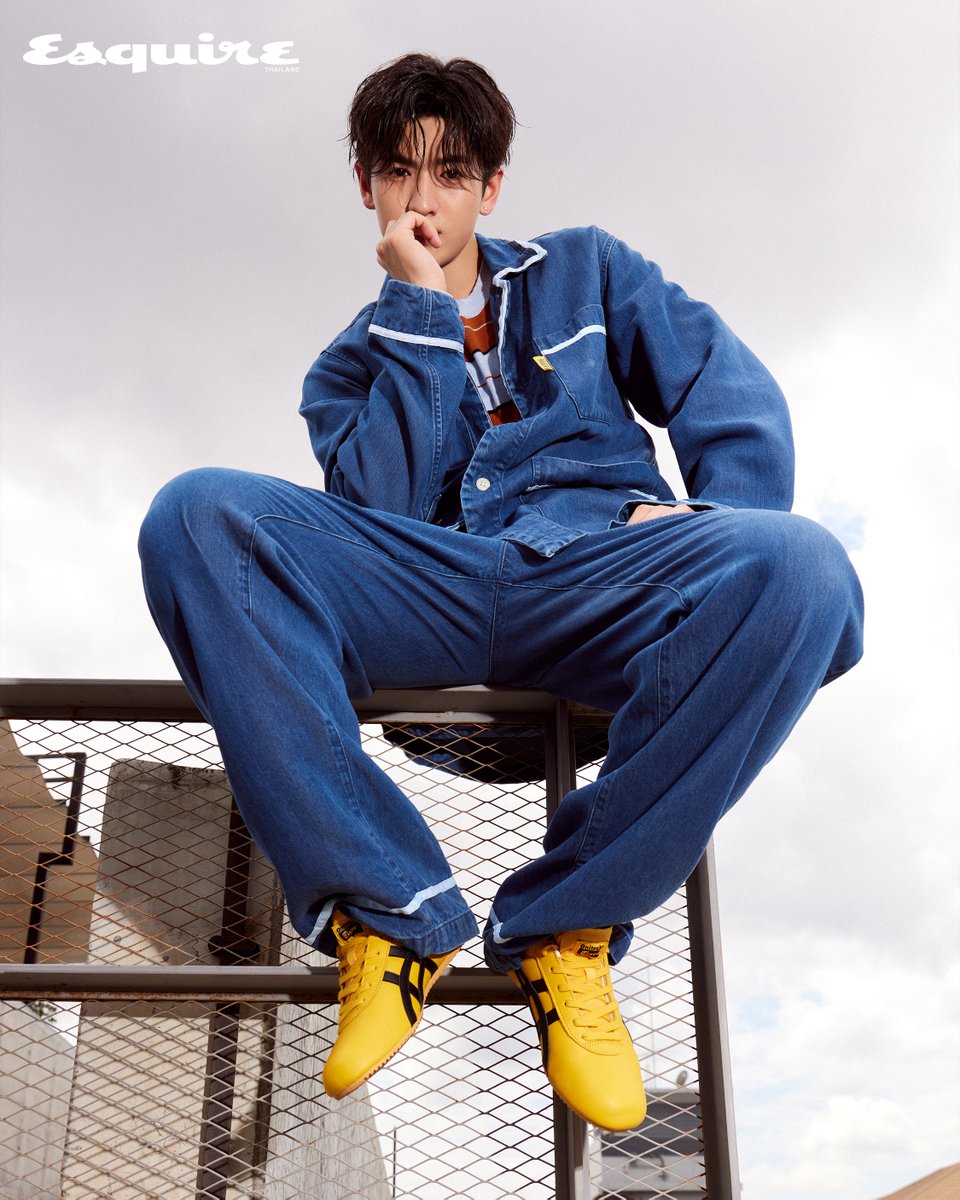 Esquire_Th's tweet photo. เตรียมพบกับคอนเทนต์ของจินวุคได้ในทุกช่องทางออนไลน์ของนิตยสารเอสไควร์ ไทยแลนด์

Photographer: Top Ponpisut
Fashion Editor: Dome Songprakon
Makeup: Ekasit Srisamuth
Hair: Manaswee Kitpisut

#OnitsukaTiger
#TAICHIOG
#JINWOOKkim
#EsquireThailand
#ManAtHisBest https://t.co/OIOTRyZKQu