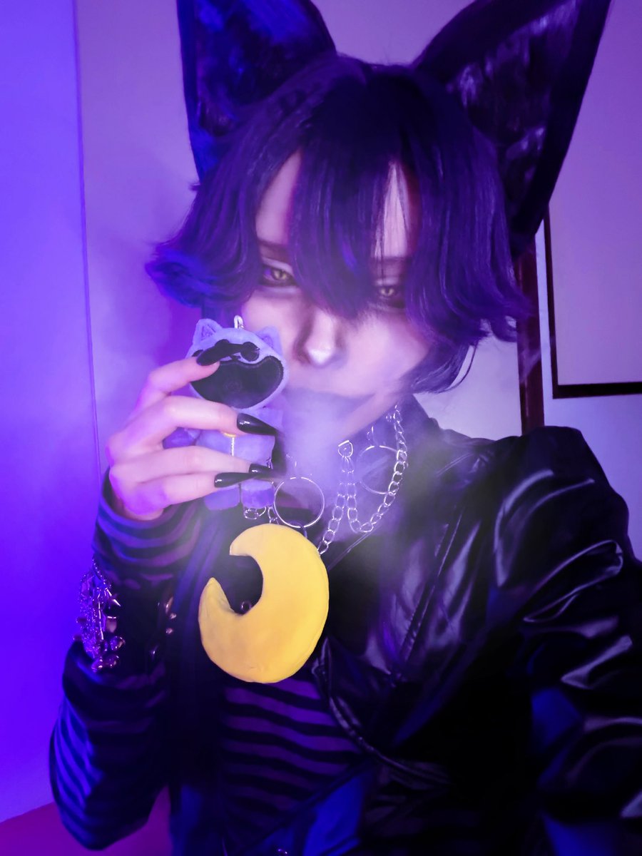 con_iro_x_'s tweet photo. ⚠️Poppy Playtime/catnap/cosplay

 にゃーーん

🌙
🌙
…… https://t.co/fxrlb2J5UX