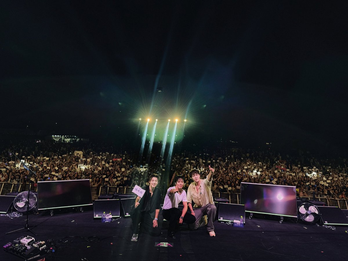 official_CNBLUE's tweet photo. [📸] 2026 ATA FESTIVAL 

#CNBLUE #씨엔블루 https://t.co/zPXjwpD9pn