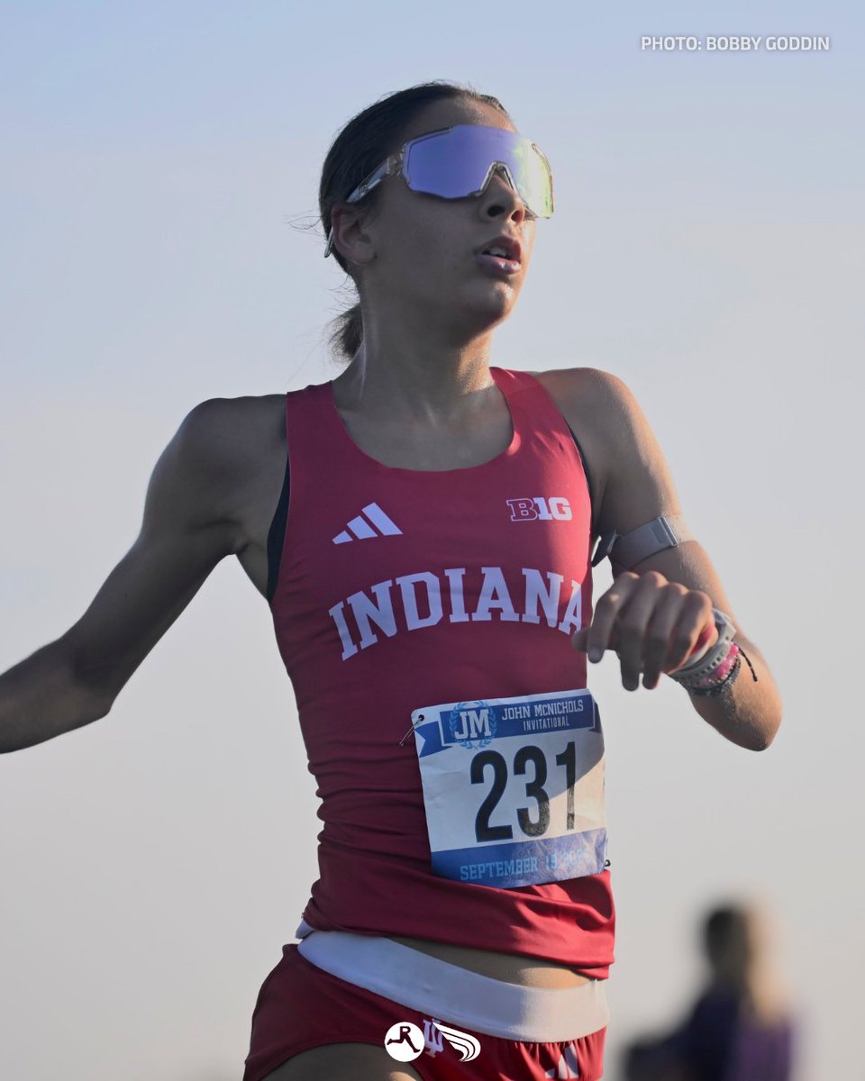 DyeStat's tweet photo. Katy Zang appreciation post👏👏👏

In her first collegiate race, Zang runs 19:15.7 for 6km to take second against a stacked field at the John McNichols Invitational in Terre Haute.

Just think about how fast she could run on this course in November...

📸: Bobby Goddin https://t.co/MHBdOSjHzv