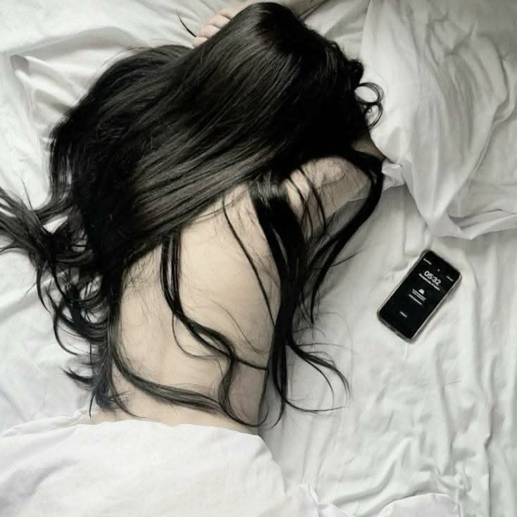 paniccomehomee's tweet photo. pics like these r so triggering to me omg https://t.co/JTXZZHgzOM