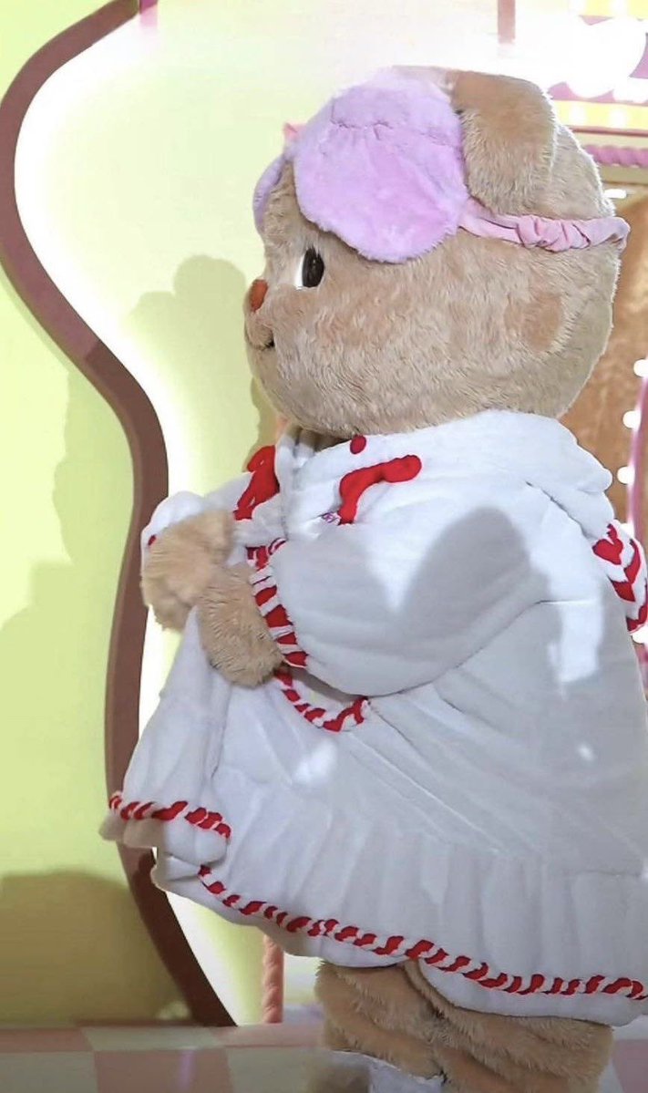 ipandareview's tweet photo. เลนส์กล้อง ทำให้ลูกชั้นดูตุ้ยมาก 😂🩷 
#butterbear #ด้อมน้องเนย https://t.co/DDZQPa6ss7