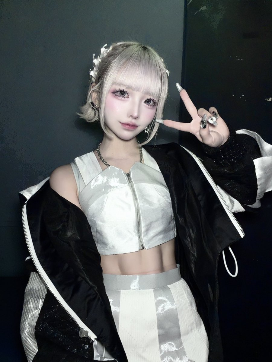 Azuki_Hoshizora's tweet photo. https://t.co/Gpr6oXxAar