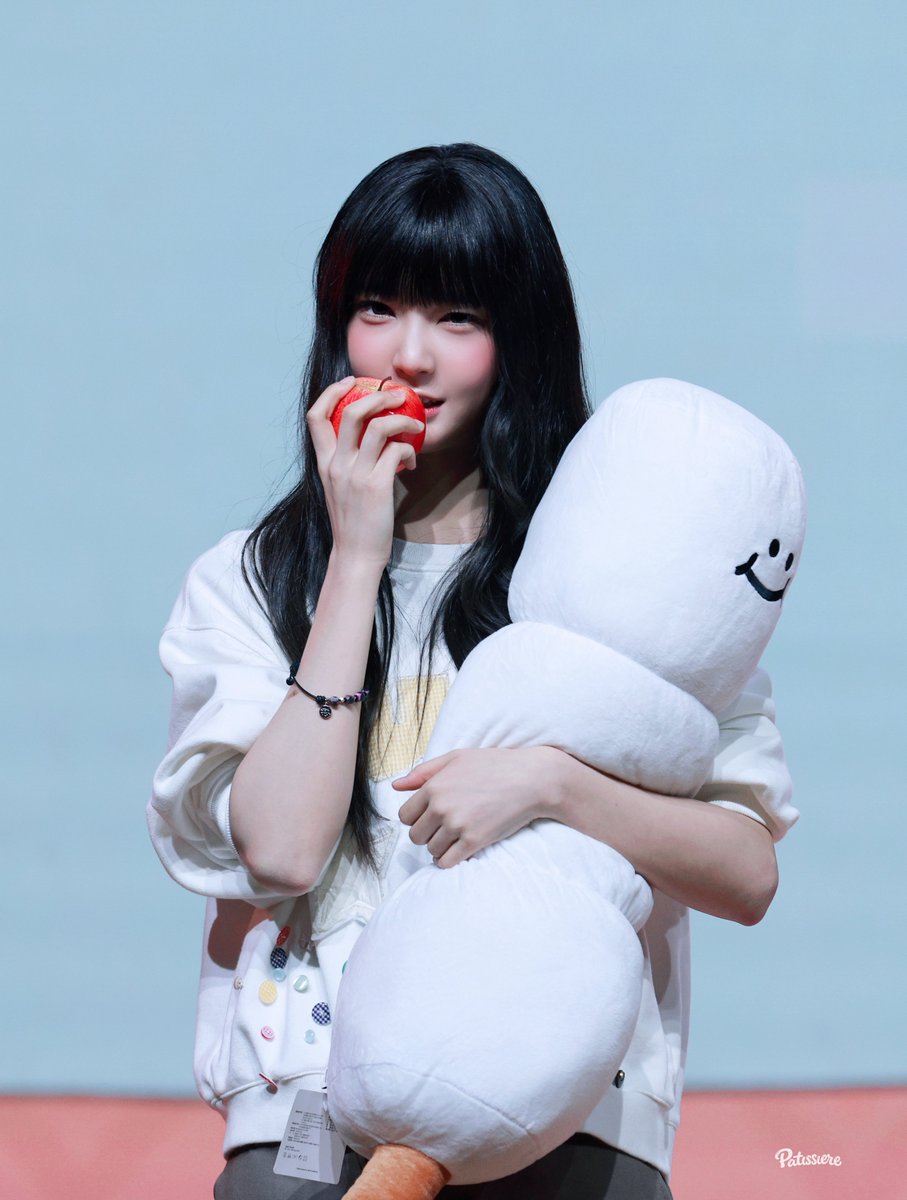 patissiere0104's tweet photo. 260919 🍎
#튜이드 #TUIDE #세아 #SEAH https://t.co/lqIe7gHotd