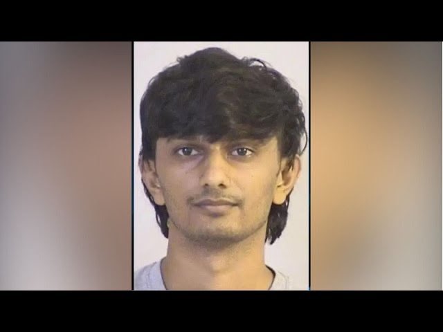 TicTradingTock's tweet photo. Young Tuscaloosa man has been captured by the SEC for Ponzi scheme telling clients he will invest their money in options and crypto.

His firm "infinity Capital manaege" has been shuttered. https://t.co/gA9hGN0iqw