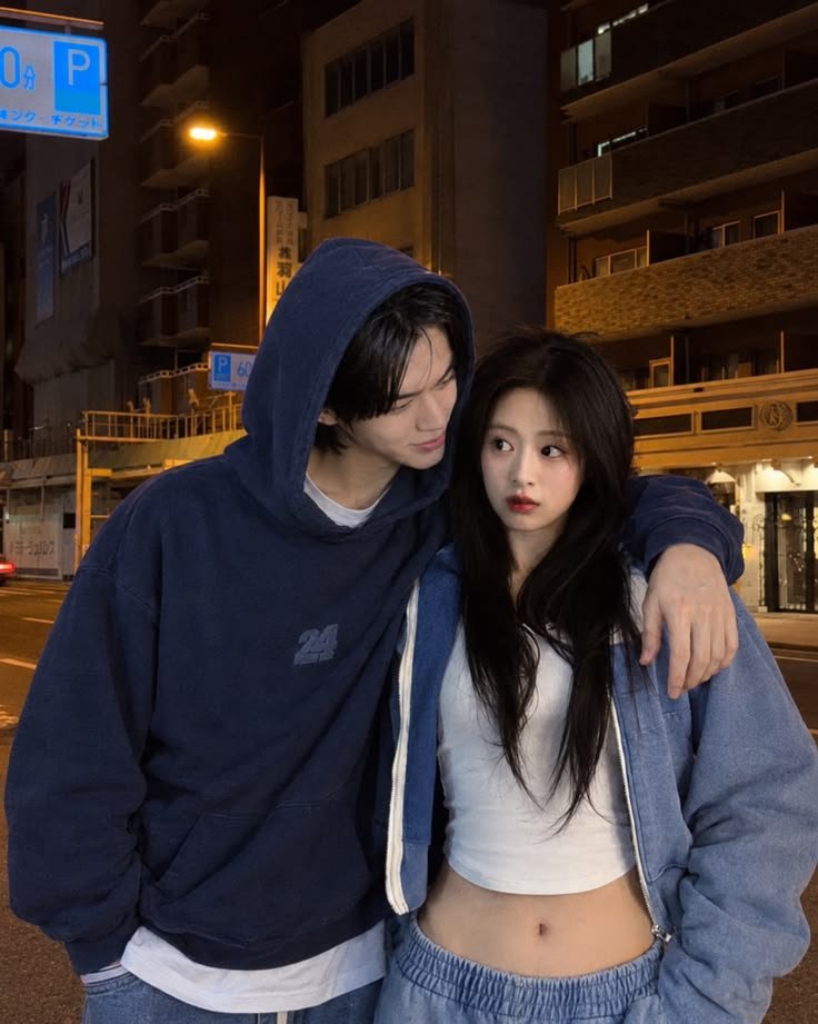 HlRARKl's tweet photo. ■ 𝗮𝗷𝗮𝗴𝗮𝘁𝗿𝗮𝘆𝗮 𝗽𝗼𝘀𝘁𝗲𝗱.

"Malem minggu, jalan-jalan, cuma kita berdua. Mau apa, aku kasih semua." https://t.co/jViAVVqCny