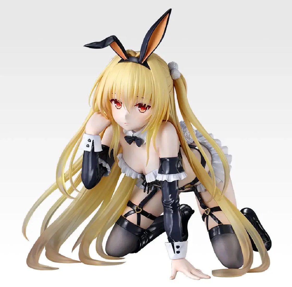 k42wKKihKBGTvXv's tweet photo. 一番くじ To LOVEる-とらぶる-ダークネス

販売：2026年11月18日(水)発売予定

価格
1回980円(税10％込)

B賞 金色の闇 フィギュア https://t.co/TOEbLjeneG