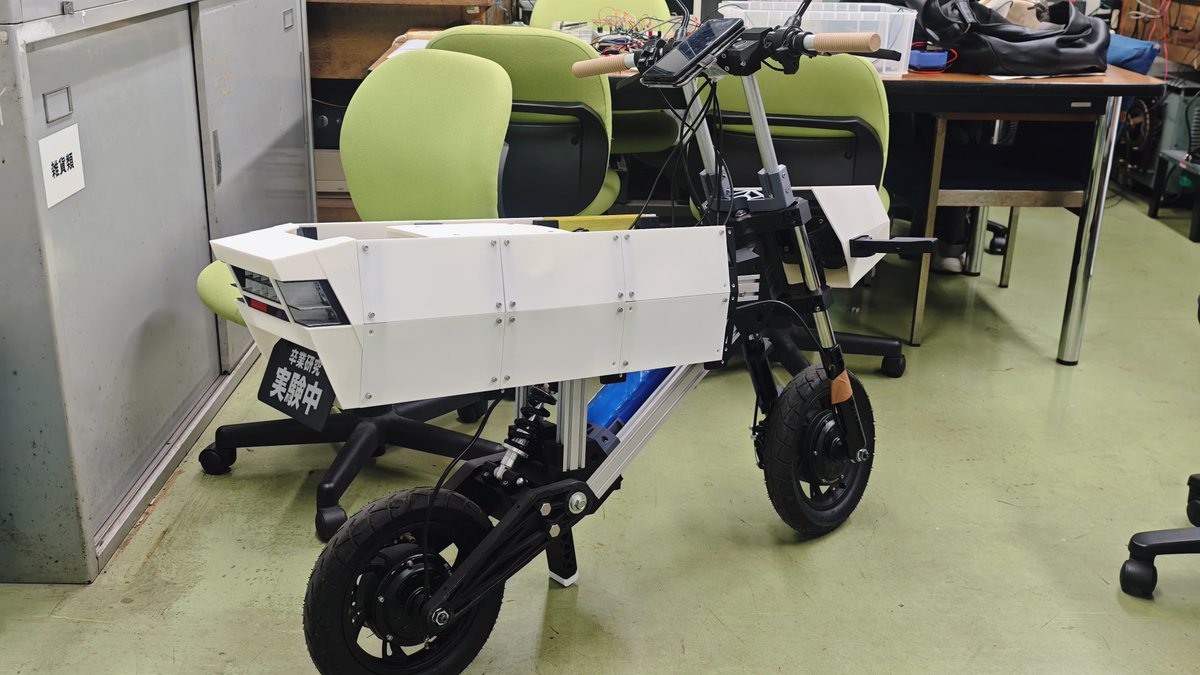 SABA_niwaka's tweet photo. 卒研と並行して電動バイク作ろうとした自分

今思えば柄にもないチャレンジ精神だったなぁ… https://t.co/8hH8vnhN1o