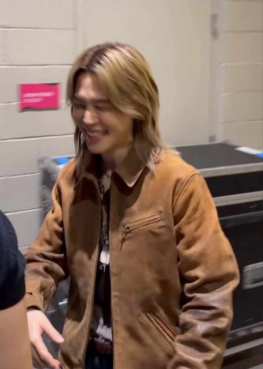 trulyjmin's tweet photo. how can someone's smile be this beautiful https://t.co/NAAc8SfJFB
