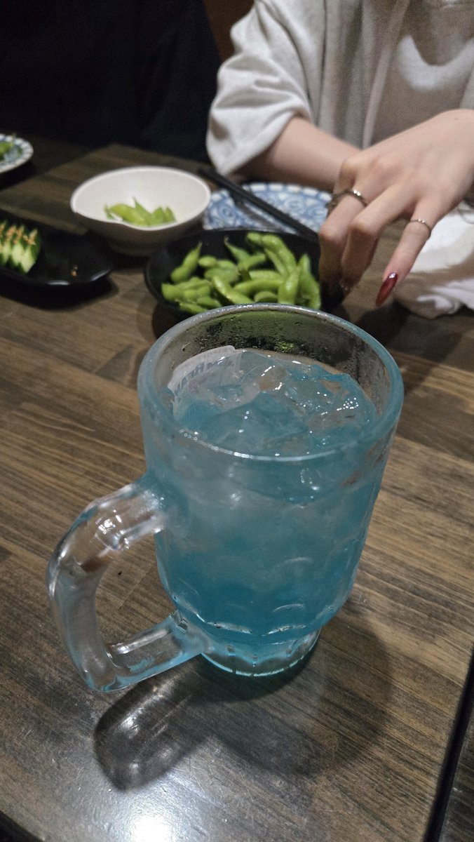 Zuckybronco's tweet photo. 結局神奈川県来てもやる事変わらん😂😂
良い飲み屋いっぱいあるよ🙆🙆‍♀️ https://t.co/mDeks3PyWV