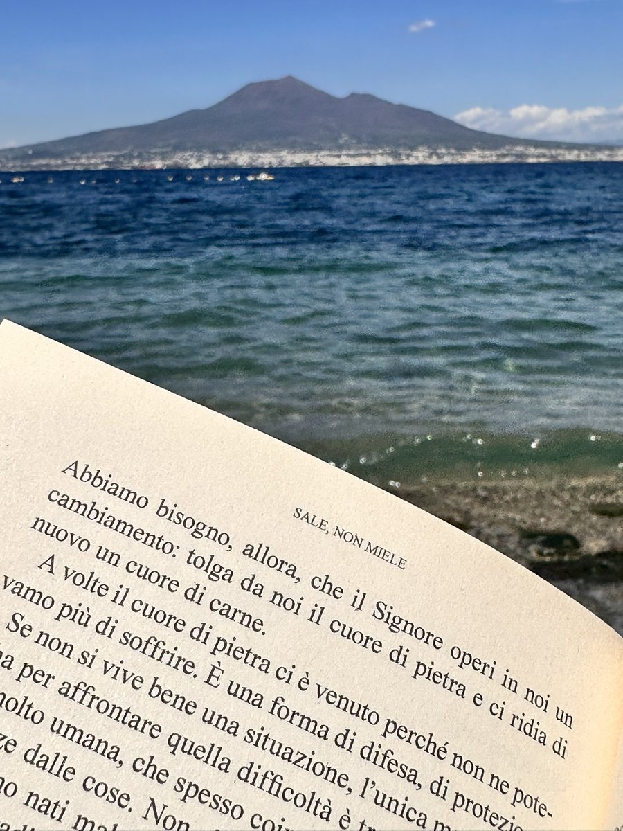 ritadpraucci96's tweet photo. “A chi ha dato la #vita per te importa ogni frammento della tua vita…” 

Abbiamo bisogno, allora, che il #Signore operi in noi un cambiamento: tolga da noi il #cuore di pietra e ci ridia di nuovo un cuore di carne. @EpicocoLM #salenonmiele https://t.co/rnomT8Vym6
