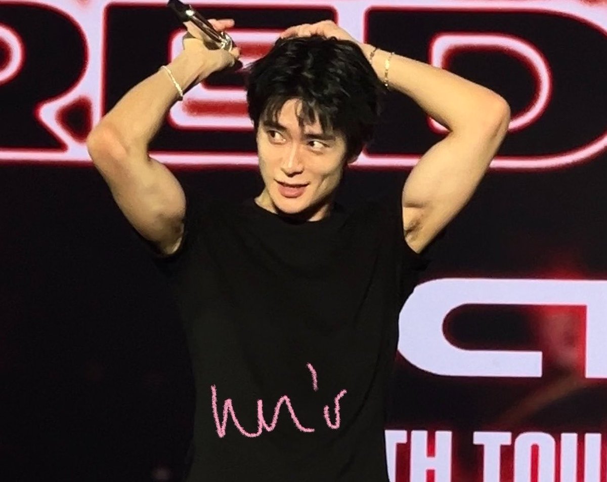 dearestyunoh's tweet photo. i love arms https://t.co/nKrfK2iDHd
