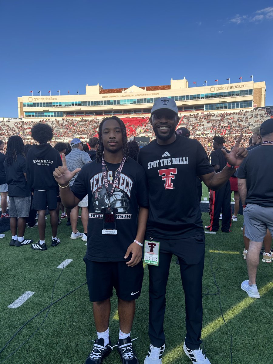 CamB_7's tweet photo. Great memories. Big dreams. One journey.
Thank you, Texas Tech, for an amazing Game Day experience! 🔴⚫️
@coachfreddiej @Coach_nbc @rybeard_20 @MRHS_MavsFTB @MRHS_SPORTS 
#TexasTech #WreckEm #GameDay #CollegeFootball #Recruiting #Family  #FootballJourney https://t.co/58zUj3GSDS