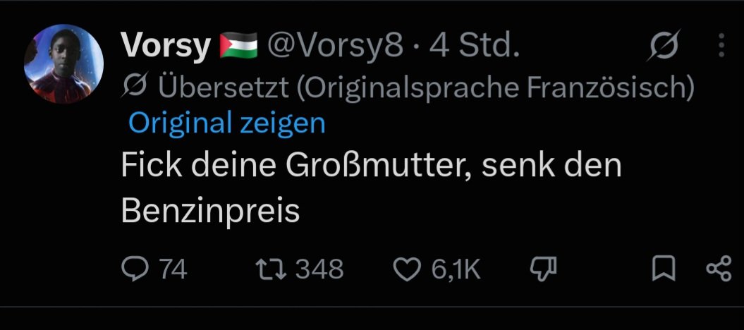 yarvin_stoltz's tweet photo. Die Kommentare unter dem Post von Macron😂😂 https://t.co/t7it7iUo7o