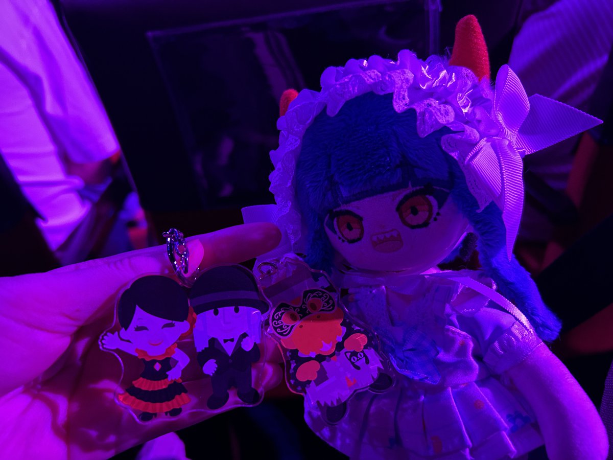 kiirono0609's tweet photo. かなりちゃんと　ハロウィンデート💕 https://t.co/DGFkyB74SP