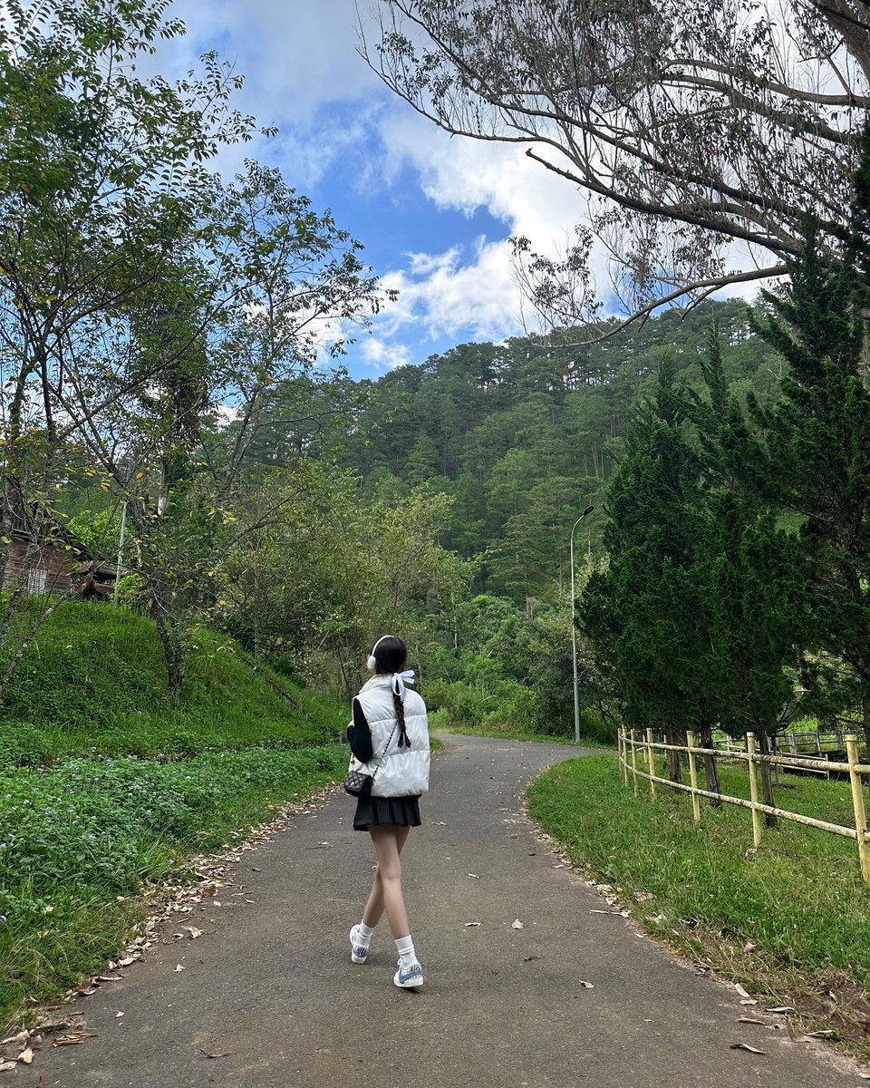 amazaynlik's tweet photo. Yo! 😎 Quick reminder: your journey matters—keep walking, keep growing. 🦋
nvAC https://t.co/oxdxwW2HOp
