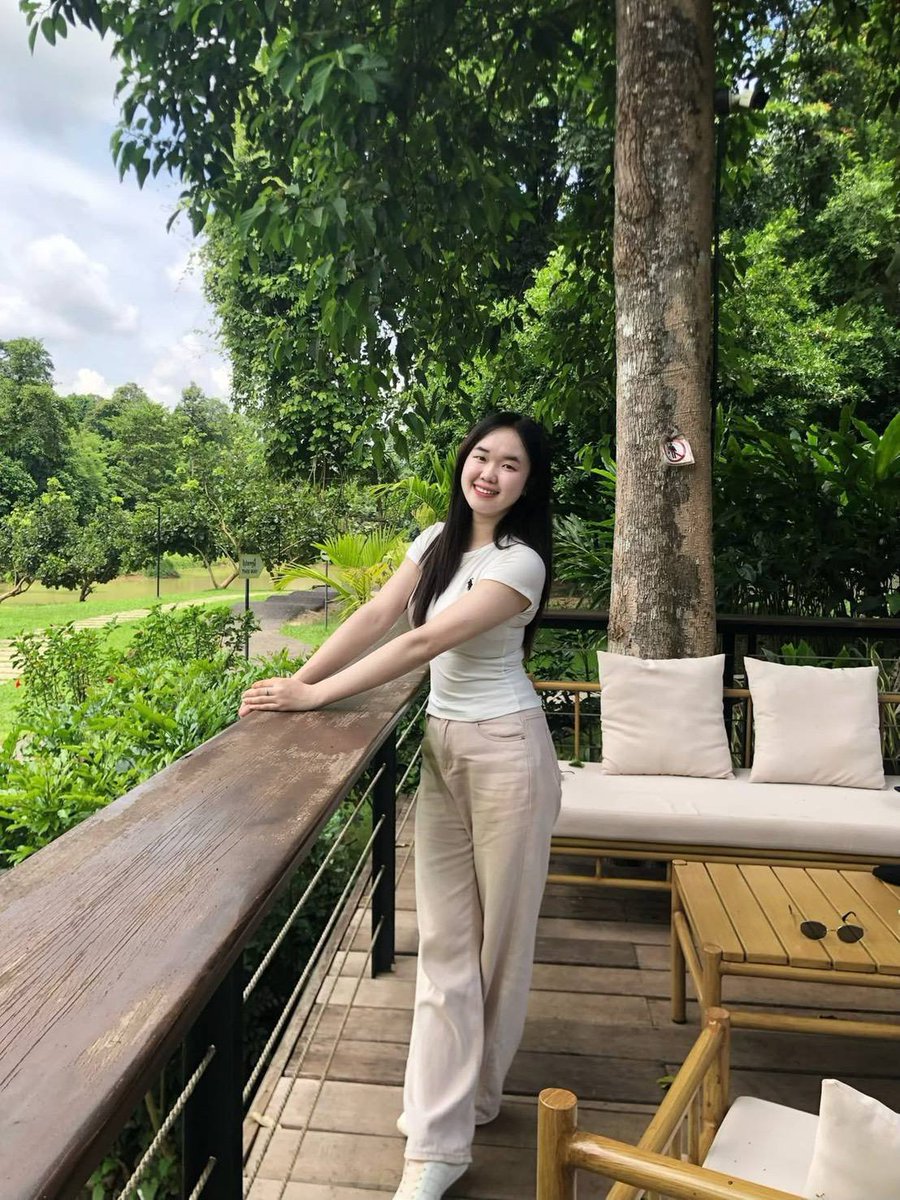 JuleeTherezvk's tweet photo. 🍃ตอนแรกก็ไม่เชื่อ จนกระทั่งลองใช้เอง... ไอเทมลับที่บิวตี้บล็อกเกอร์เกาหลีโหวตให้เป็นอันดับ 1!" 💖 ครีมกันแดดเนื้อซูเฟล่ บางเบา คุมมันนาน 🌸
//

พร้อมนัด  600/1

#รับงานมหาชัย
#รับงานสมุทรสาคร
รับงานมหาชัย

📲X𝑳𝒊𝒏𝒆🆔:  maoi8

เพิ่มเพื่อน
https://t.co/A5pDtSOsg4
💚🍃🍫♥️🌊 https://t.co/MRNKA22xwk
