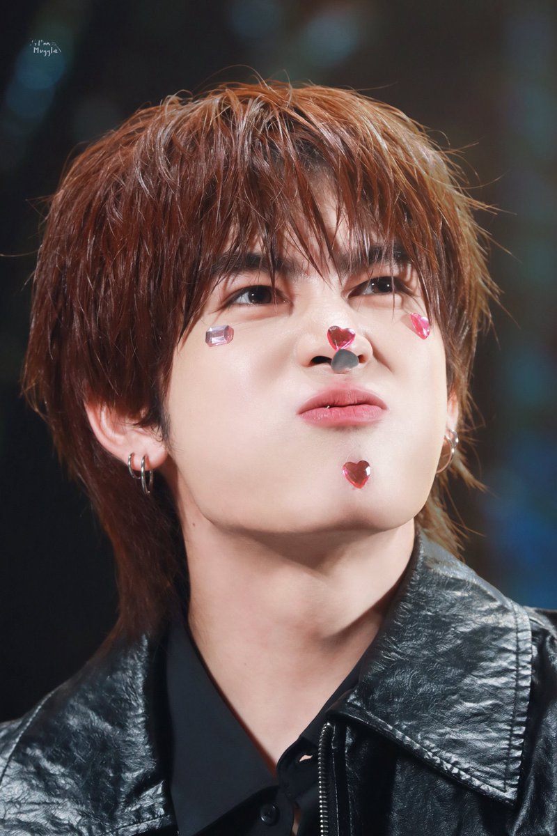 ifaprilgirl's tweet photo. น่ารักที่สุดในโลกของชั้นแล้วจริง ๆ ㅜ ㅜ 💘💘 https://t.co/aiREVgHhZh