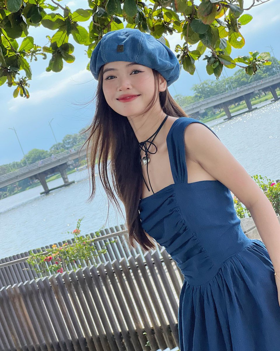 GomeesTiphany's tweet photo. Wassup 🌍 Just dropping by to say: the world is a better place with you in it—go shine today! 🌼
yUaz https://t.co/V9NXLVtdC0