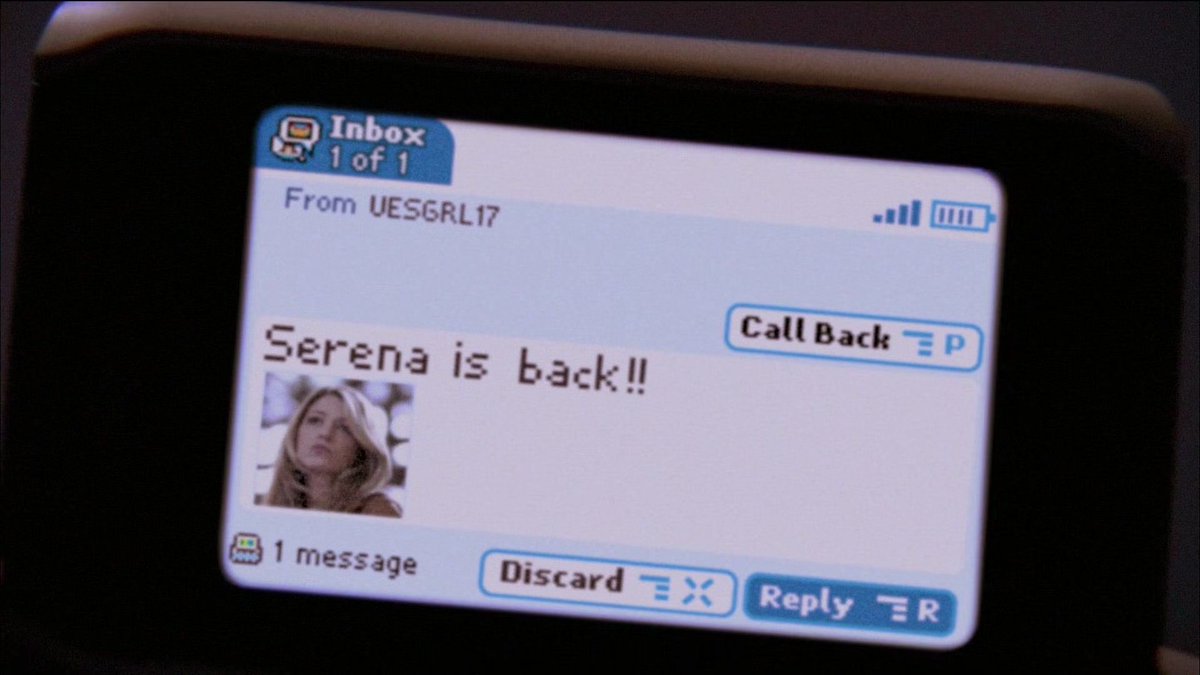 ephhemere's tweet photo. gossip girl premiered 19 years ago and lives were forever changed https://t.co/bxtyUF4Qlv