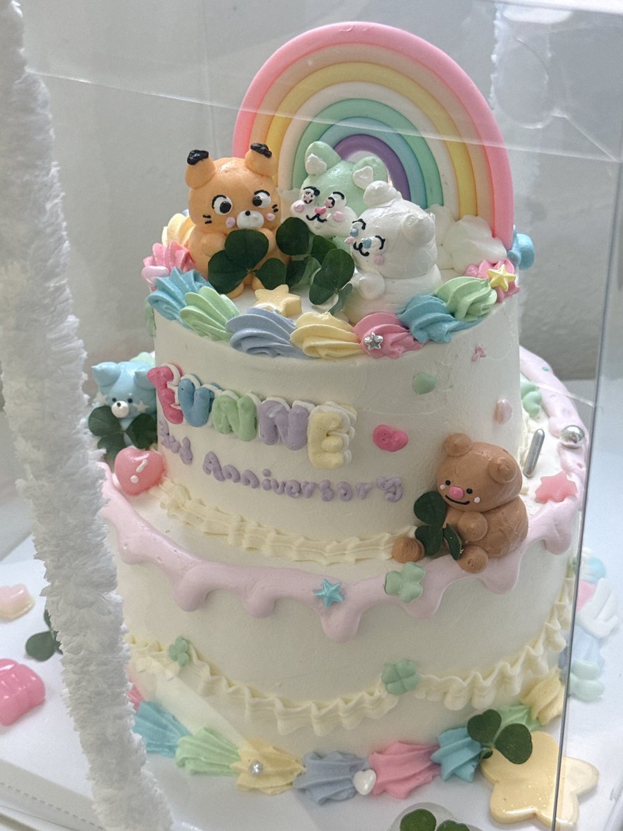 aedoonge's tweet photo. 𝟮𝟲𝟬𝟵𝟭𝟵 𝗘𝗩𝗡𝗡𝗘 𝟯𝗿𝗱 𝗔𝗻𝗻𝗶𝘃𝗲𝗿𝘀𝗮𝗿𝘆 🎂 

#박한빈 #PARKHANBIN #EVNNE https://t.co/6j0eieDMNW