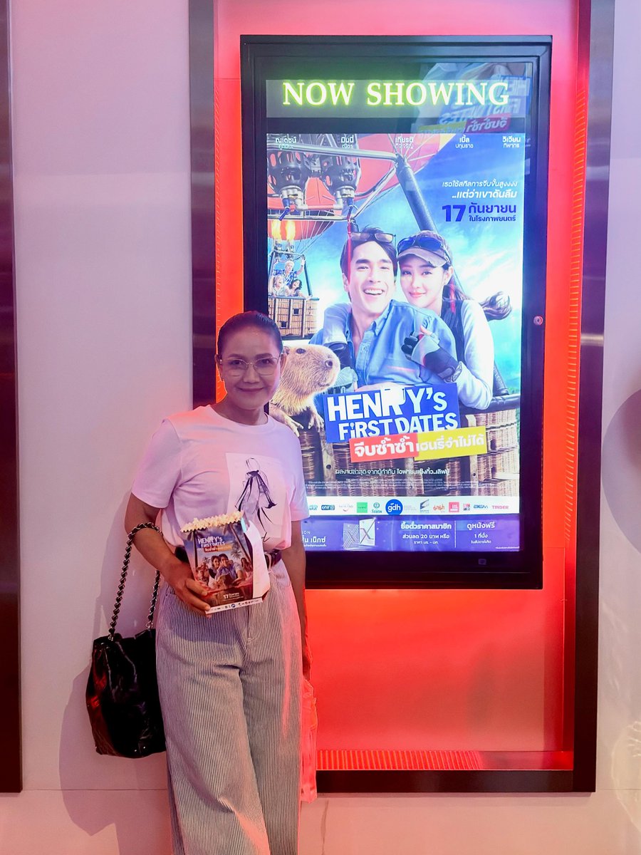 NichaBrasil's tweet photo. Mãe do BamBam e mãe da Lisa apoiando Minnie em sua estreia como protagonista de um filme nos cinemas. ❤️ https://t.co/mgRANTsUWm