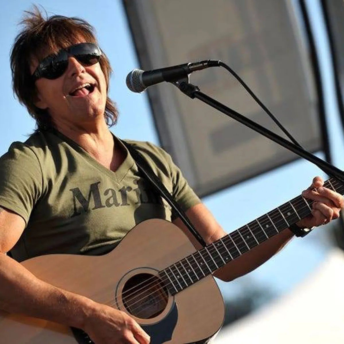 NC_Scooby11's tweet photo. Hey Good Morning Sambora nation☕️🪻🎸
The final countdown is moving beautifully! 
Even without the new update yet, the momentum is unstoppable.🫣💕
 Let’s keep this smooth and beautiful wave alive all day long for Richie! 
His amazing melodies deserve to shine so bright, let's go Sambora family! 🎉🥂
United for the💫💕Sambora legend, 💕💫
 💫 All That Really Matters  💫
💫 We'll Get By 💫
#roadto1million #spotify 
@TheRealSambora @SamboraItalia