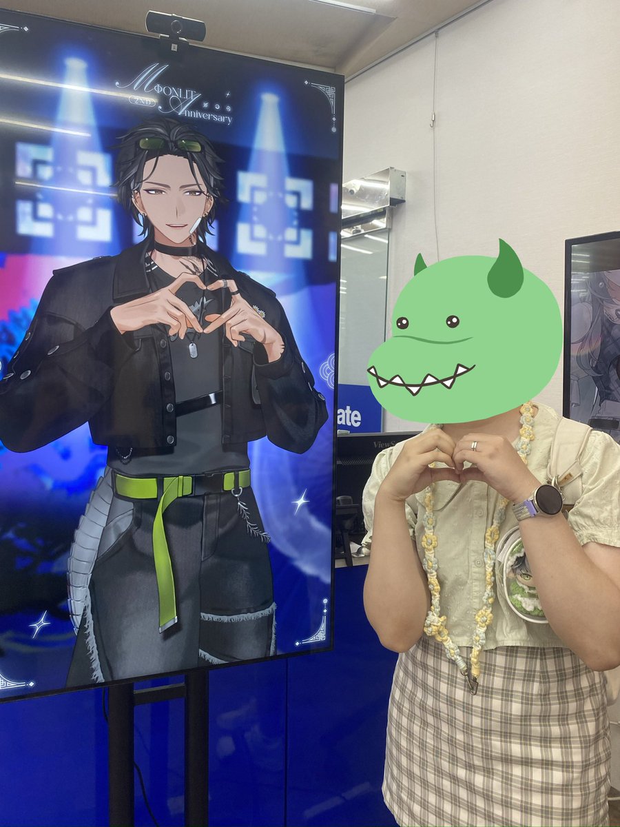 xiaotian_owo's tweet photo. 之前準備的考試順利上榜了
跟主播分享獲得工作的喜悅
雖然不常留言
但常掛台讀書或畫畫
考了一下猜猜我是誰
沒想到有被記得
欣喜若狂
臨走前聽到哥說工作加油
真的覺得很溫暖💚
之後要回歸上班族了
有空還是會多畫畫的
期待之後再見面🥰
#2YYEARS
#宵dating https://t.co/pMeUjxz6mn