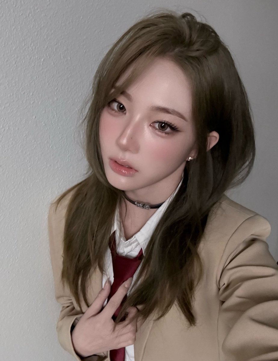 gapyeonghaus's tweet photo. [260919]
#tripleS Xinyu COSMO Talk update 🦊 

#Xinyu #신위 #シンウィー https://t.co/dgzrky5d4b