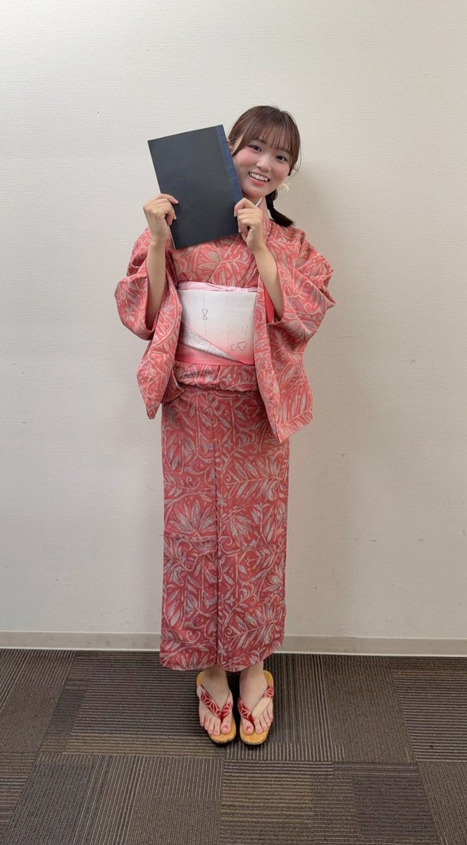 no_1_kissaka's tweet photo. 本日はありがとうございました🙇‍♀️🌸

落語の「死神」を元にした朗読に参加させていただきました！✨
またこうして着物を着て、落語に関係するものに携わることができて嬉しいです！

出演者の皆さんからとても刺激を受けてばかりでした…！参加できてとても嬉しかったです🙇‍♀️🫶🏻 https://t.co/RiAM4rkzVS