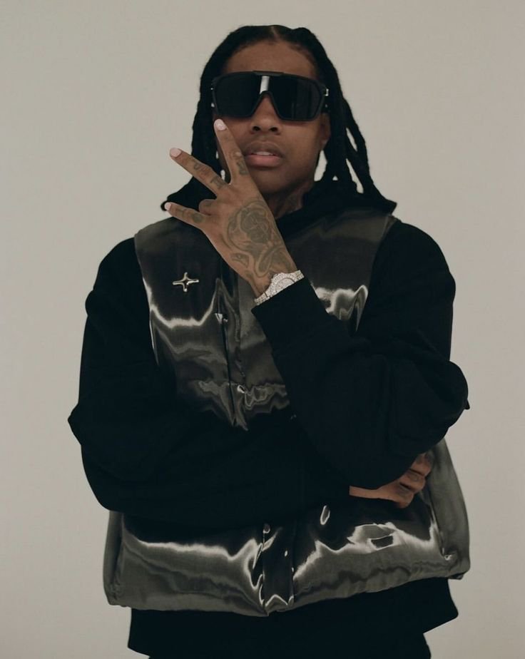 LIL_DEFF001's tweet photo. Durk x Future would be a masterpiece. The chemistry, the melodies, the bars — this collab could be special. 🔥🐐 https://t.co/8oZWlhMHBd