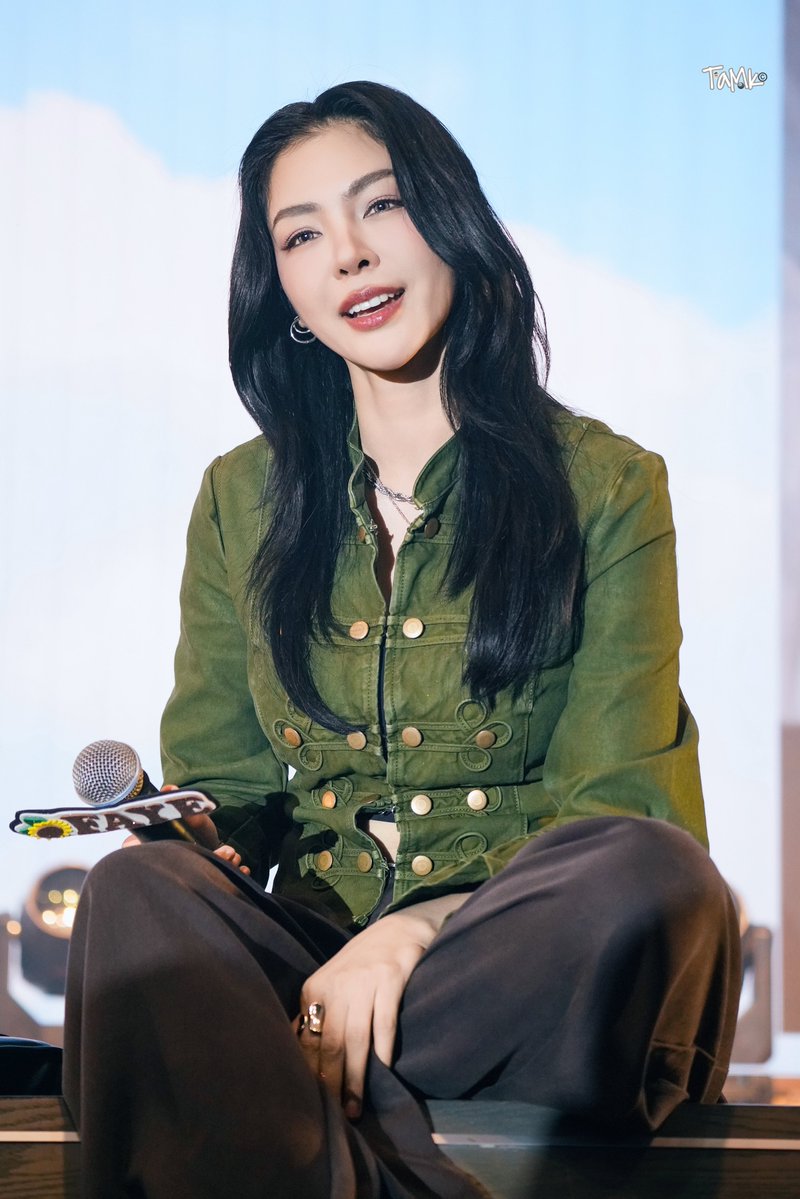 kasontam0k's tweet photo. coool

FAYEATOM KAOHSIUNG FANMEET
#FayeAtomFMinKaohsiung
#FayePeraya https://t.co/GDFi5xeuMi