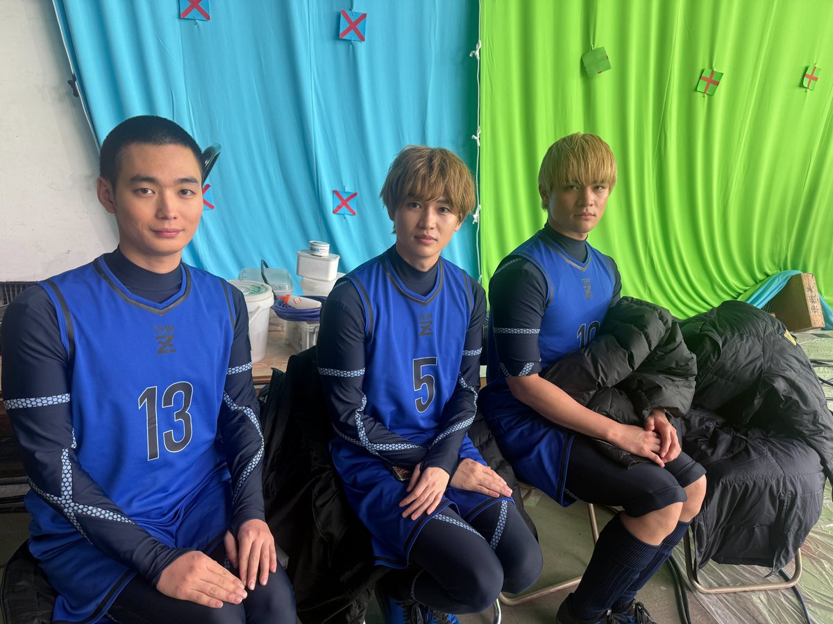 BLUELOCK_MOVIE's tweet photo. ◆ ──  #ブルーロック日誌 ── ◆

本日は
#高橋恭平 さん、 #野村康太 さん
#青木柚 さん、 #西垣匠 さん、#石川雷蔵 さん、 
チームZのオフショットをお届け📸

映画『#ブルーロック』
大ヒット上映中！
#エゴい https://t.co/2DhsUhWynT