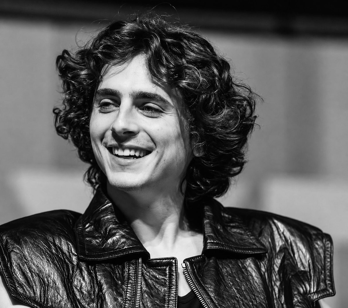 choupistick's tweet photo. Because it was him, always...

Timothée appearing at the Omelete panel during CCXP23 in São Paulo, Brazil, for #DunePart2 on December 3, 2023

#TimothéeChalamet #TimotheeChalamet #FreeTimmy https://t.co/4pffRXDvI1