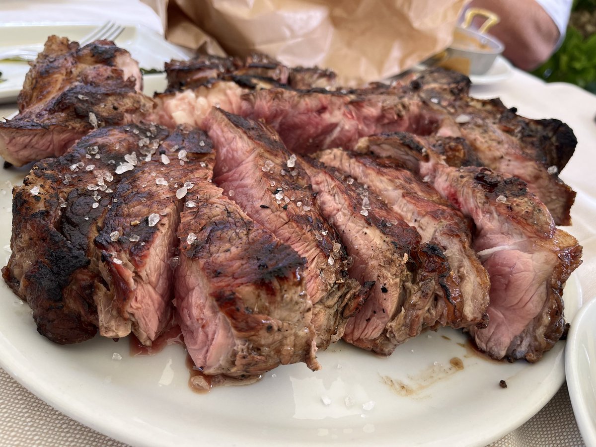 JohnMFodera's tweet photo. Killer wines. Killer meat. #RusticTuscanyTour 2026 https://t.co/Gk9OhNNgZb