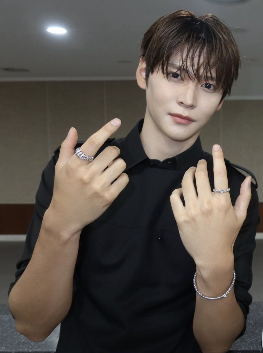 bouquetbabe's tweet photo. ป๊าหลุด https://t.co/VIHCEsio7p