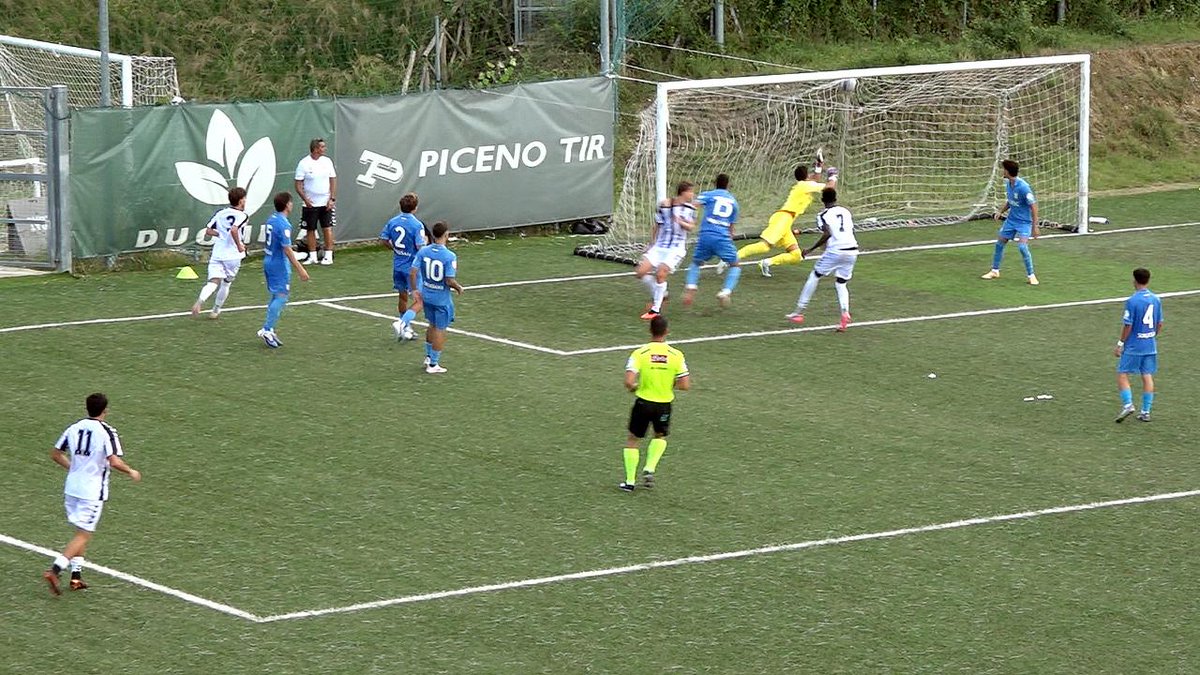 PicenoTime's tweet photo. Primavera 2 girone B, highlights Ascoli-Napoli 2-2 https://t.co/JS4CPwmguS #Primavera2 #Primavera2gironeB #AscoliNapoli @sscnapoli @sscnapoliES @en_sscnapoli https://t.co/0nBb6HXH7o