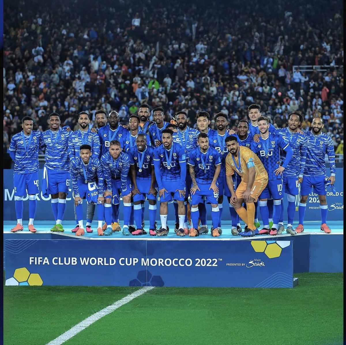 1SMi_'s tweet photo. البعض ماتدري هو وده يسولف ولا هو يجهل بعض المعلومات، الهلال 2022/23 راح لكاس العالم وهو ممنوع من التسجيل وقدر يهزم الوداد على ملعبه بالمغرب وهزم فلامينغو بالثلاثة ووصل النهائي ضد ريال مدريد وحقق وصافة العالم

هذا من غير ربع نهائي كاس العالم 2025م

ناقصنا انجاز آسيا 2 فقط 💙 https://t.co/A3V73r0SlS