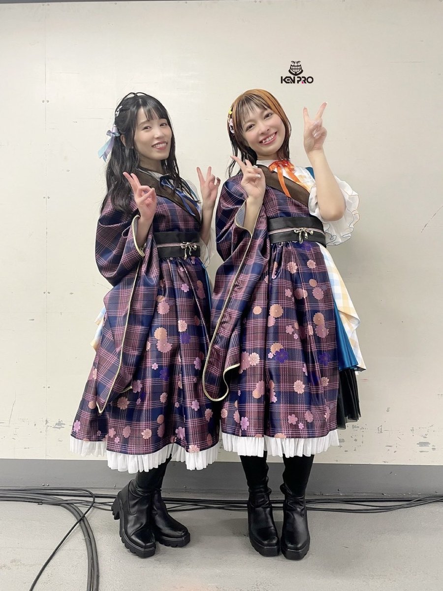 kenpro_official's tweet photo. 【出演報告】#小笠原早紀(#野々原茜 役) #末柄里恵(#豊川風花 役)
#ミリオン14th
DAY1 夢咲くワンダーミラージュ
小笠原早紀と末柄里恵が出演いたしました❤️💜
ご来場、ご視聴のプロちゃん、プロデューサーさん、ありがとうございました🦋
⬇️配信チケット
https://t.co/01P5sCX30A
#ミリオン14th_day1 https://t.co/bu8m2F8KkI