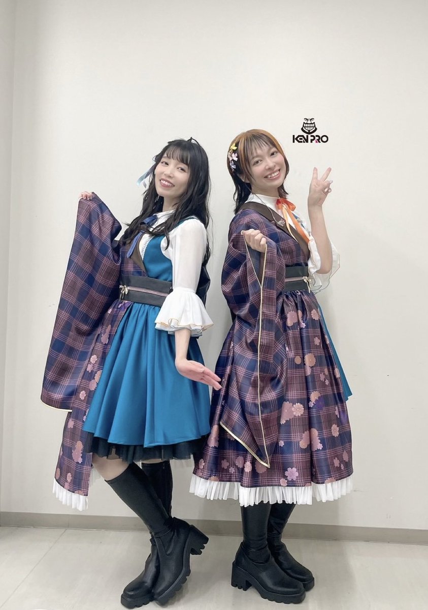 kenpro_official's tweet photo. 【出演報告】#小笠原早紀(#野々原茜 役) #末柄里恵(#豊川風花 役)
#ミリオン14th
DAY1 夢咲くワンダーミラージュ
小笠原早紀と末柄里恵が出演いたしました❤️💜
ご来場、ご視聴のプロちゃん、プロデューサーさん、ありがとうございました🦋
⬇️配信チケット
https://t.co/01P5sCX30A
#ミリオン14th_day1 https://t.co/bu8m2F8KkI