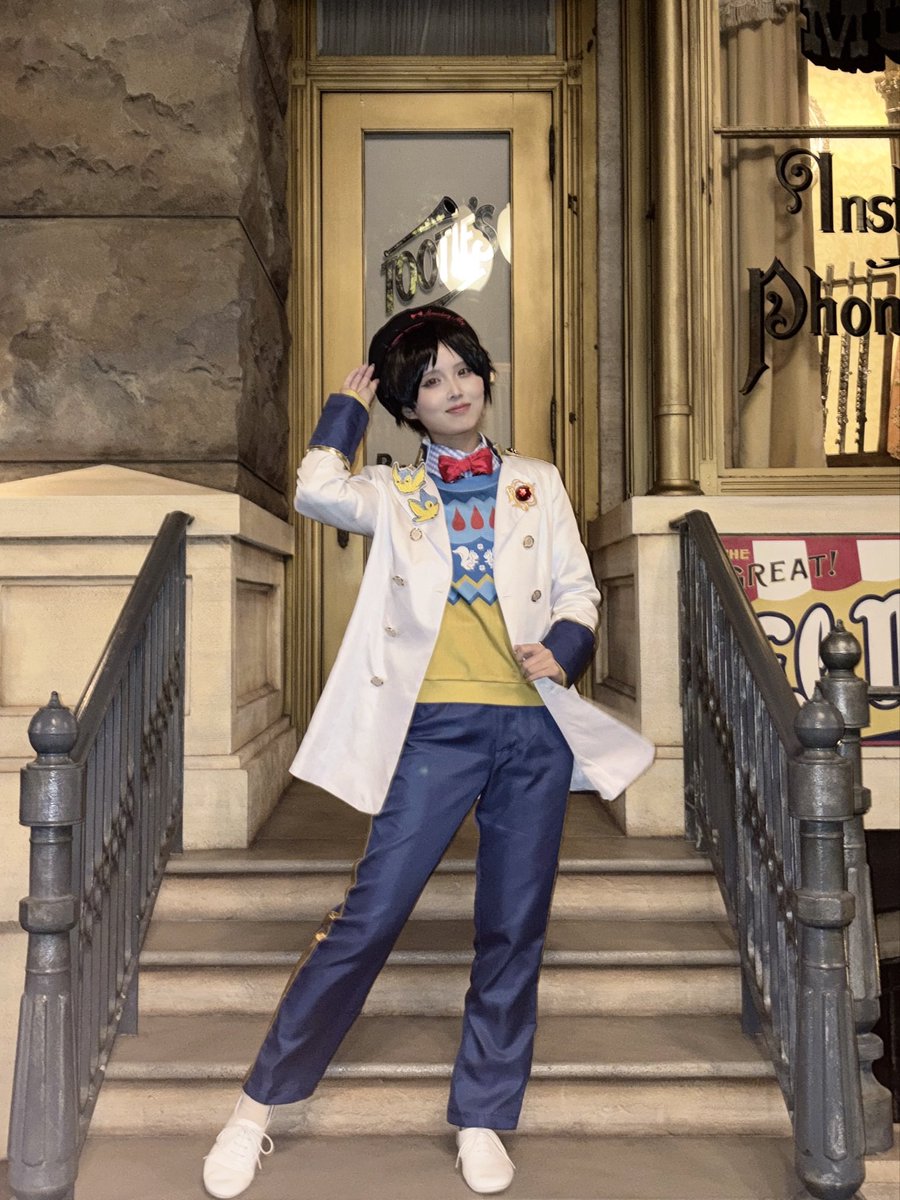 oolong1202's tweet photo. 可愛く撮ってもらった👏

#Dハロツイステ
#Dハロ仮装2026 https://t.co/2pYGNIOrQG