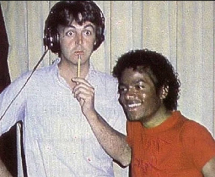Emily318FL's tweet photo. In 1985, Michael Jackson bought ATV Music Publishing for $47.5 million, outbidding Paul McCartney, who also wanted to acquire the catalog. The catalog included the publishing rights to hundreds of Lennon-McCartney songs written for the Beatles.

Years later, Jackson began https://t.co/R6ghzzSnyY