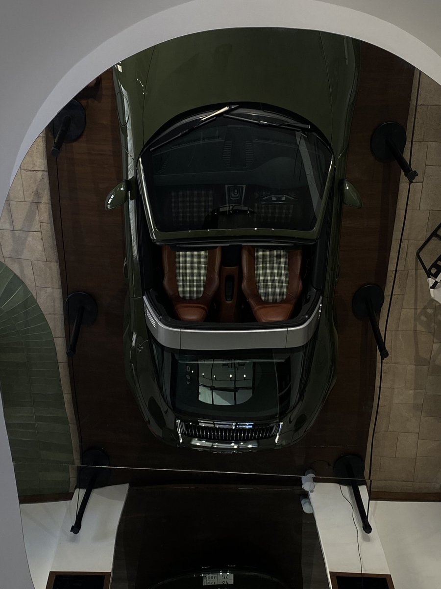 llivnr's tweet photo. https://t.co/XaDOx4jqco