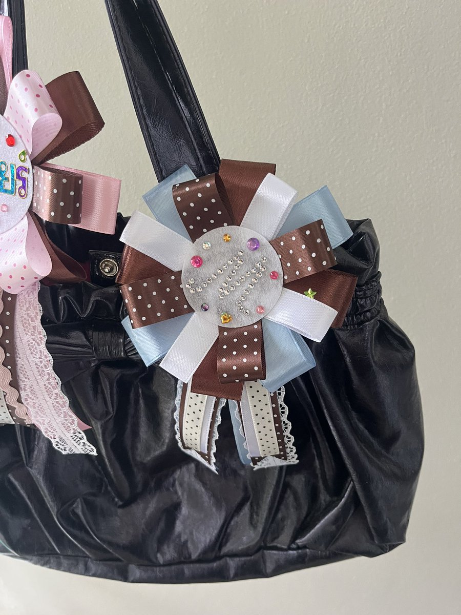lilipinkcore's tweet photo. ( ͒•·̫| ׁ ׅ  rosette ribbon ! ׁ ׅ 🪷
𓈒 size s 59฿ 
𓈒 size m 69฿ 
𓈒 size l 79฿

#rosetteribbon #ของขวัญปัจฉิม #ของขวัญ��ับปริญญา #รับปริญญา #ของขวัญให้แฟน #rosetteribbon #ribbonrosette  #พวงกุญแจ #ของขวัญวาเลนไทน์ #ตลาดนัดพวงกุญแจ #ของขวัญ #ปัจฉิม #วาเลนไทน์ #diy https://t.co/WD3qFGQCIf