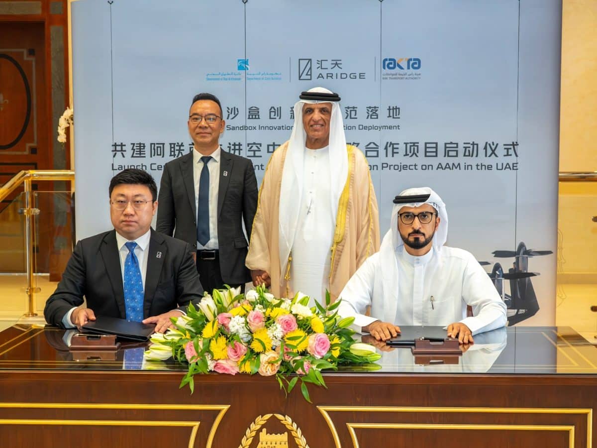 pepse02's tweet photo. $XPEV is leading the global race in flying cars.

Aridge, XPeng's flying-car unit, has just secured the UAE's first dedicated flying-car test zone, paving the way towards future certification and operational approval.

The partnership builds on Ras Al Khaimah’s first test flight of a flying vehicle with XPeng Aeroht in 2025 and expands the program from initial testing towards more advanced validation and operational trials.

A demonstration route between Abu Dhabi and Ras Al Khaimah is set— testing everything from flight planning and airspace coordination to ground support and safety protocols. The two cities are roughly 2.5 hours apart by car.