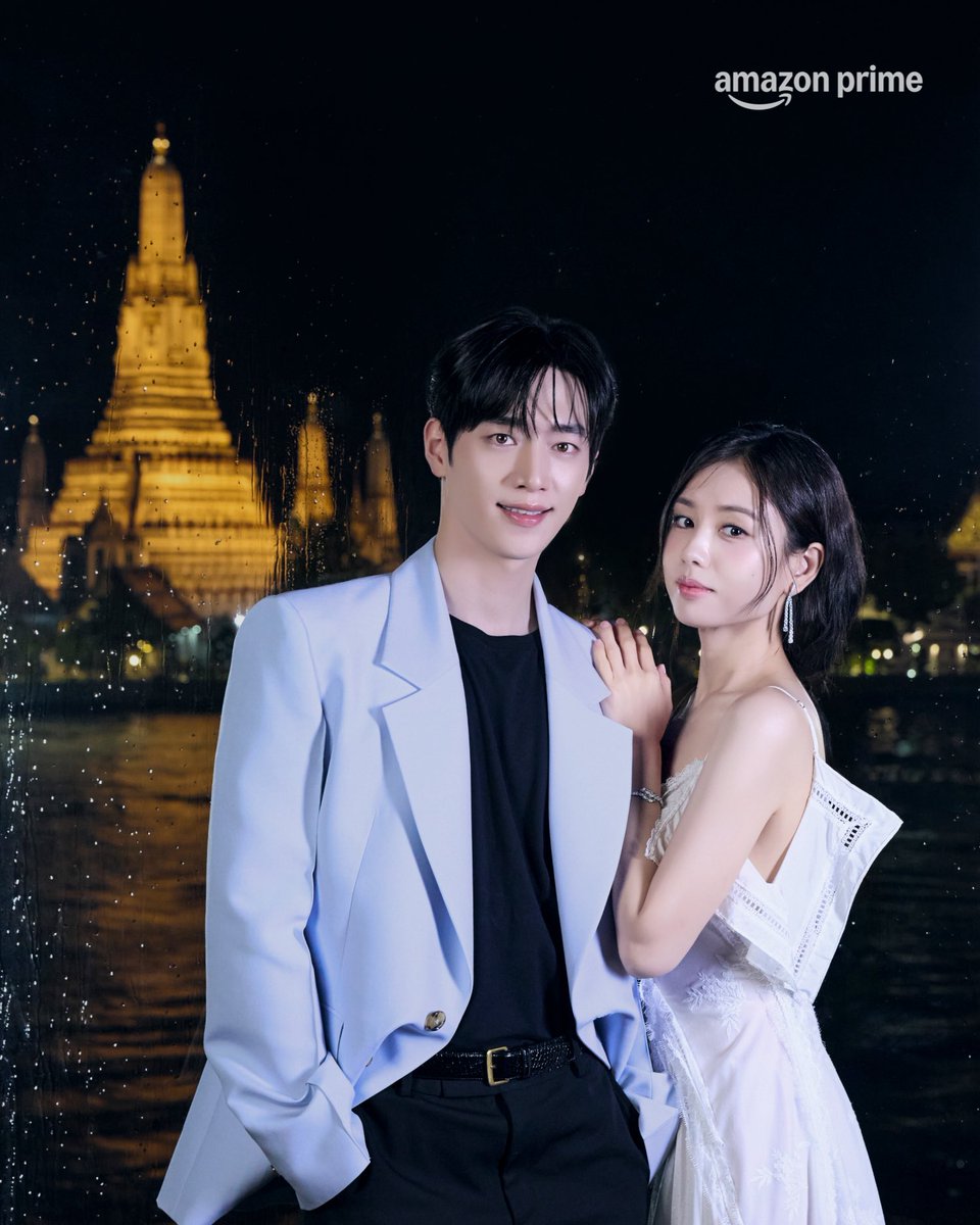o3o_rookie's tweet photo. 너다연 태국 행사 서강준 안은진 투샷 떴다
되게.. 태국으로 신혼여행 간 남궁미도 같음🧎🏻‍♀️ https://t.co/xFZcpAR42o