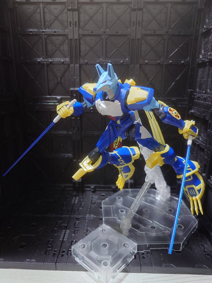 shin_0619s's tweet photo. マグナガルルモン
amplifiedのアレンジすごく良い！
カイゼルグレイモンとの並びがめちゃくちゃカッコいい！ https://t.co/xftD4sJrfO